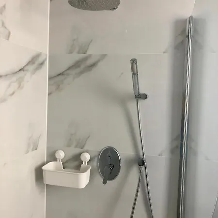 Angel Apartment *